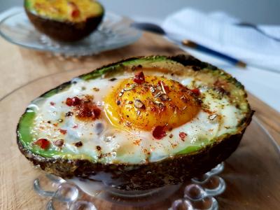 Avocat boat saumon