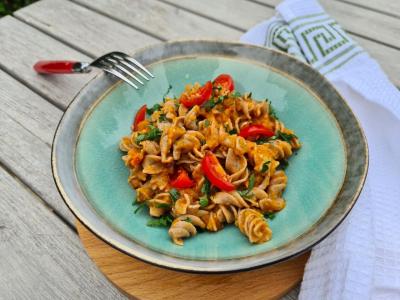 Pâtes sauce tomates et courgettes