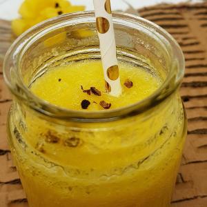 Smoothie ananas et melon jaune au poivre du timut