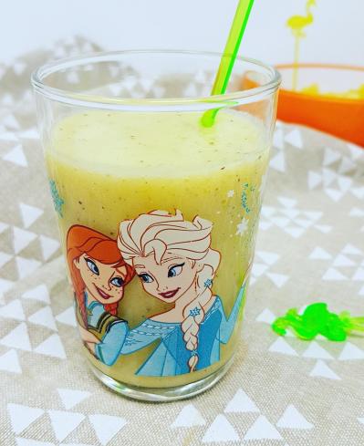 Smoothie ananas et kiwi